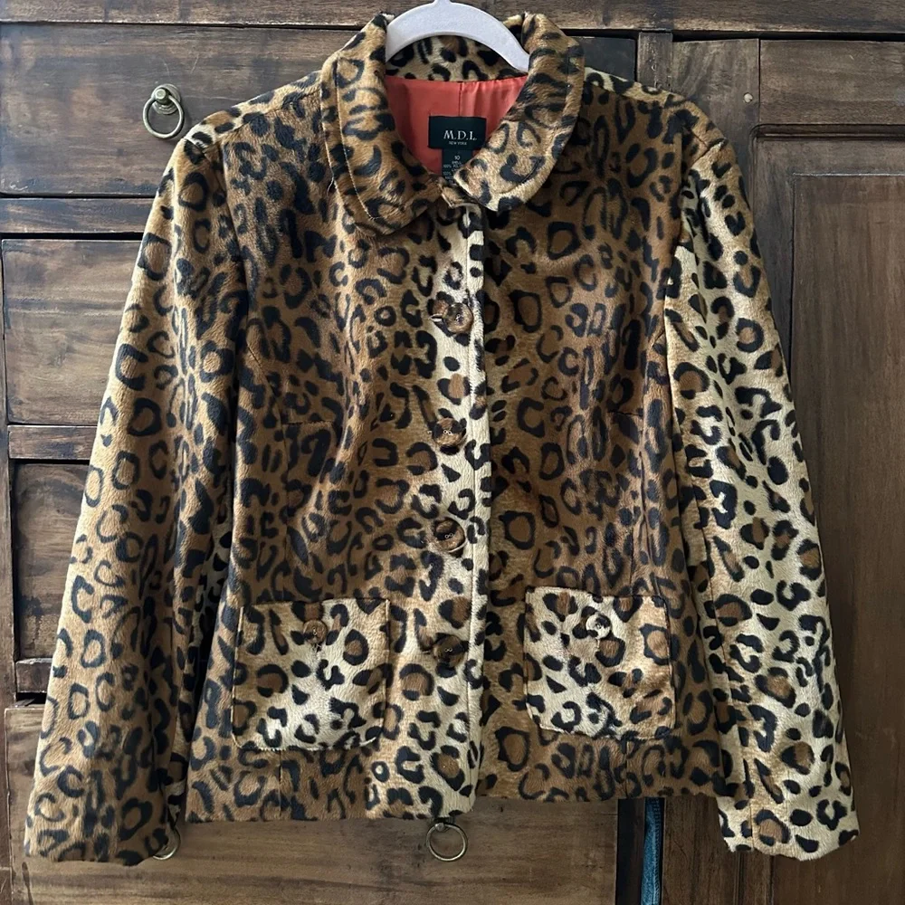 Cheetah Jacket - Picture 2 of 4